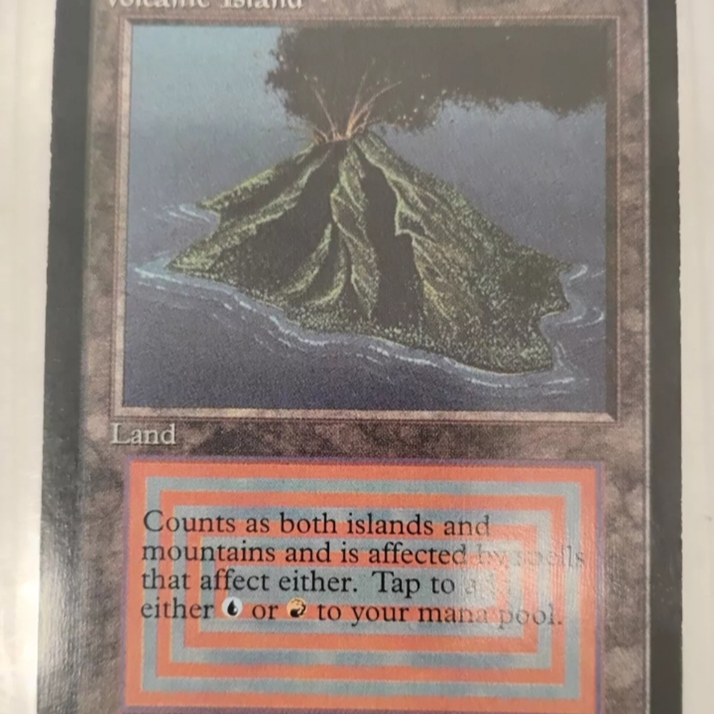Magic: The Gathering Volcanic Island Card